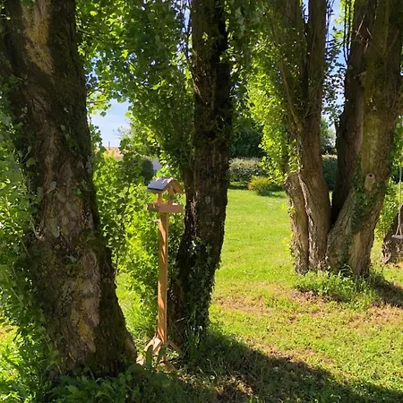 Au Domaine Des Oiseaux Ses Sa Gloriette Insolite Face A L'etang Bucolique 3*