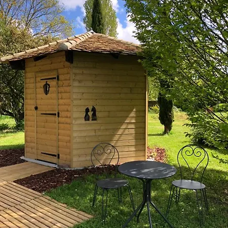 Au Domaine Des Oiseaux Ses Sa Gloriette Insolite Face A L'etang Bucolique 3* Vandré