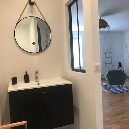 Au Domaine Des Oiseaux Ses Sa Gloriette Insolite Face A L'etang Bucolique Vandré