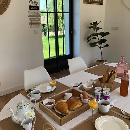 Au Domaine Des Oiseaux Ses Sa Gloriette Insolite Face A L'etang Bucolique 3*