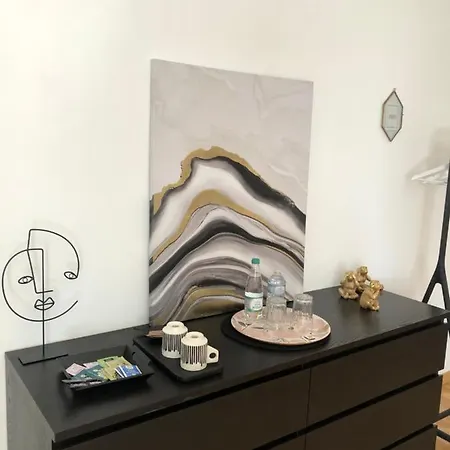 Pensjonat Au Domaine Des Oiseaux Ses Sa Gloriette Insolite Face A L'etang Bucolique 3*